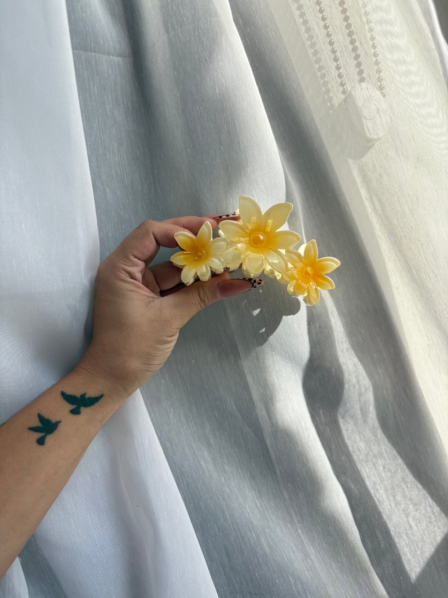 Triple Flower Clip