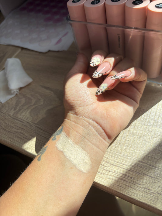 Flawless Fair Contour Stick