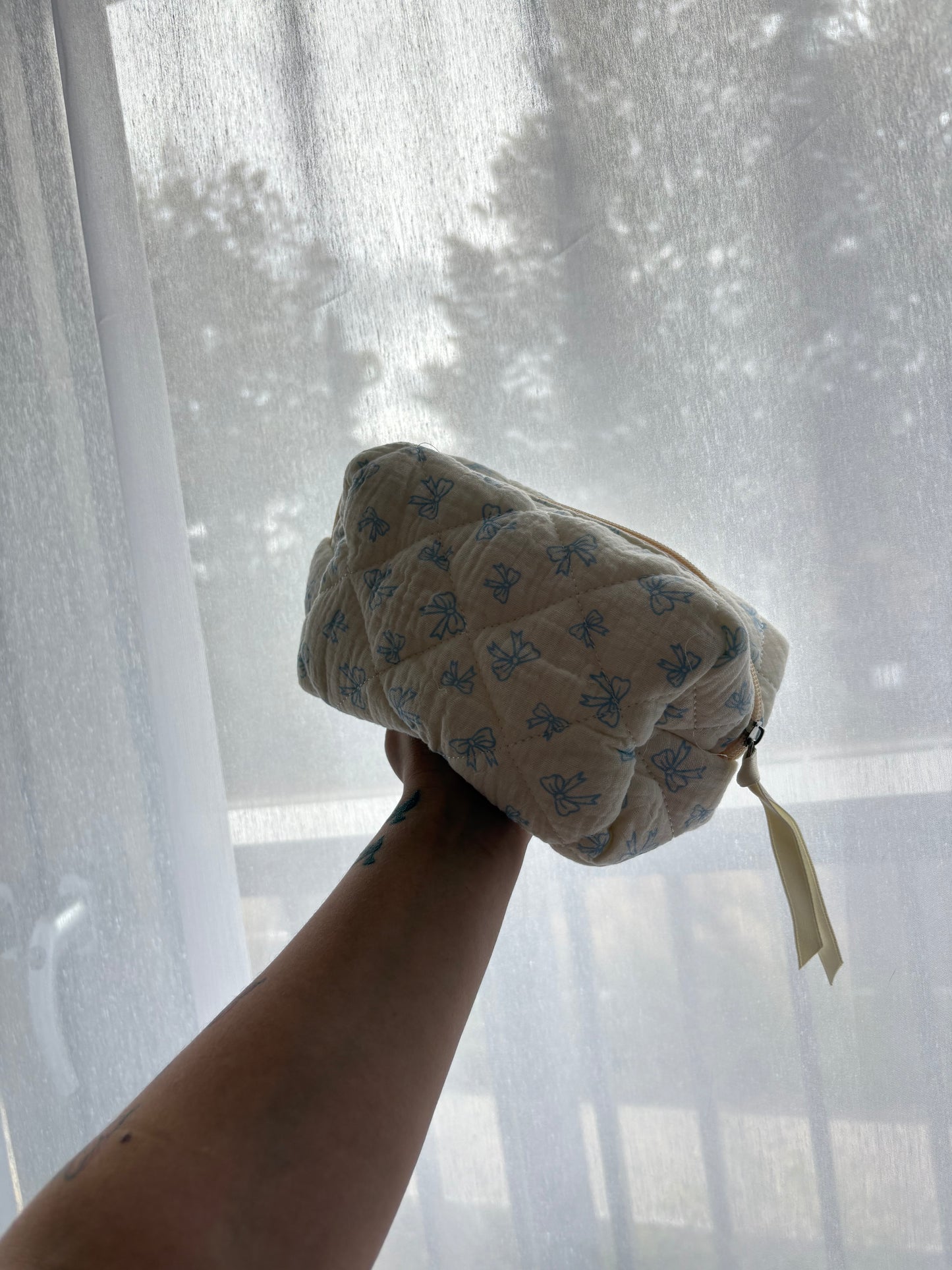 Blue Bow Print Makeup Bag