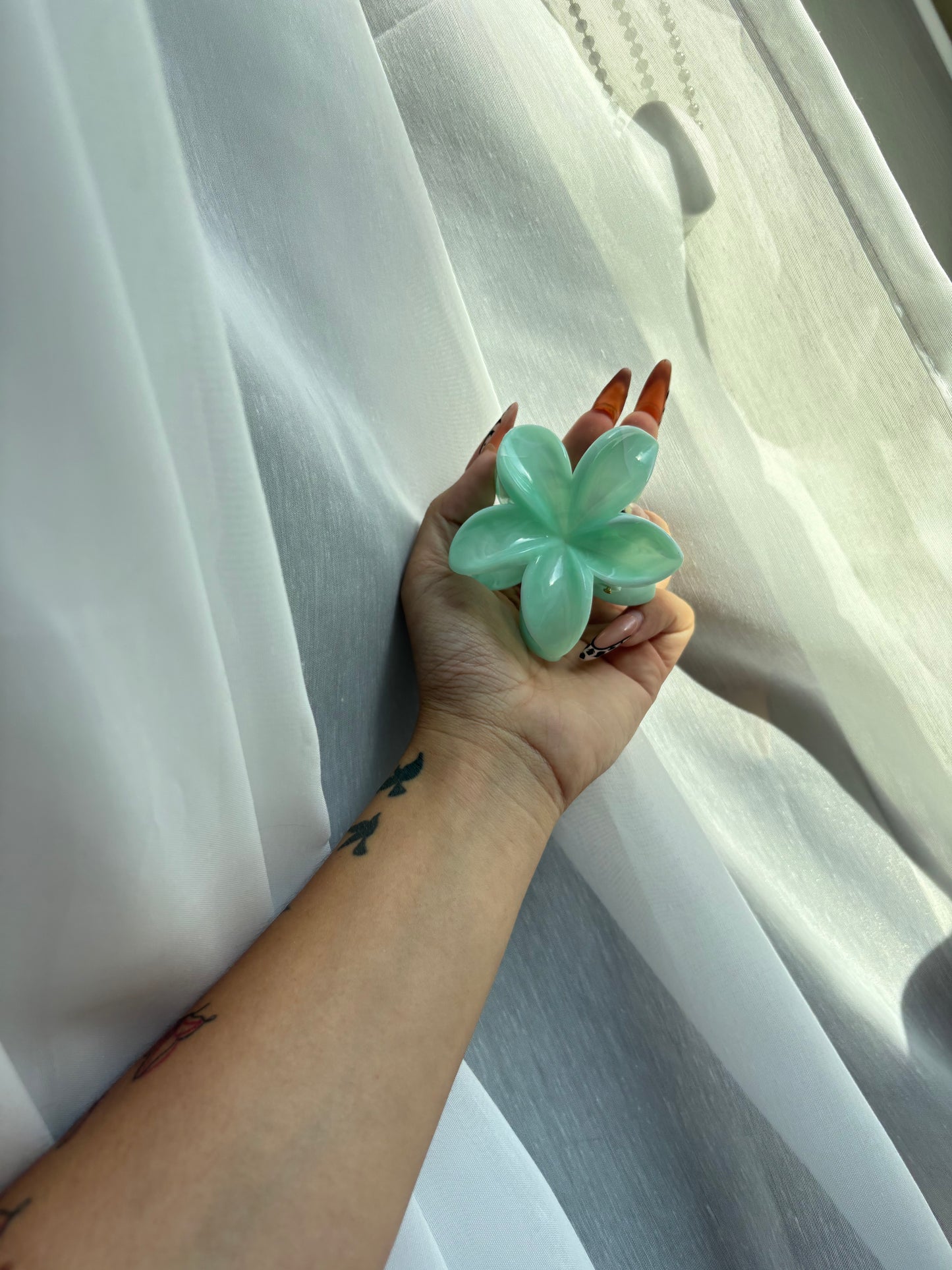 Hibiscus Flower Claw Clips