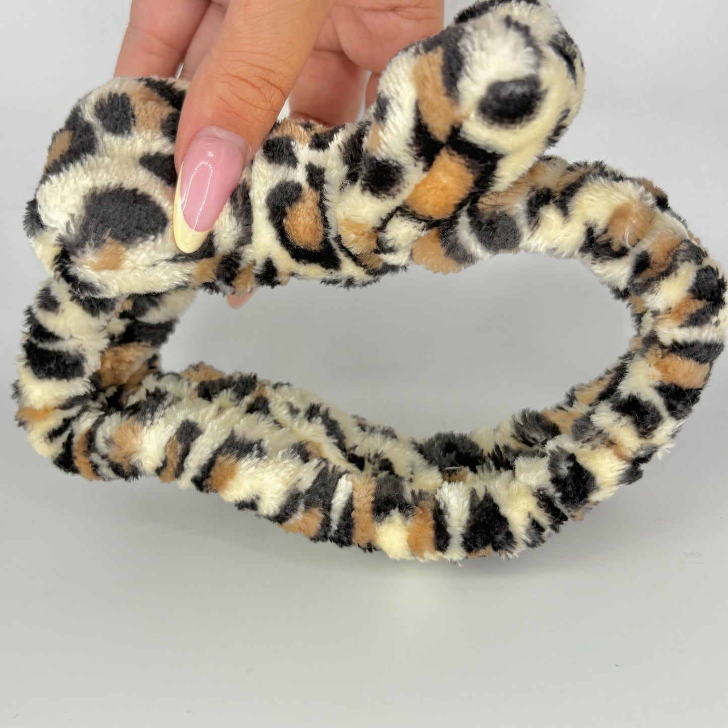 Makeup headband