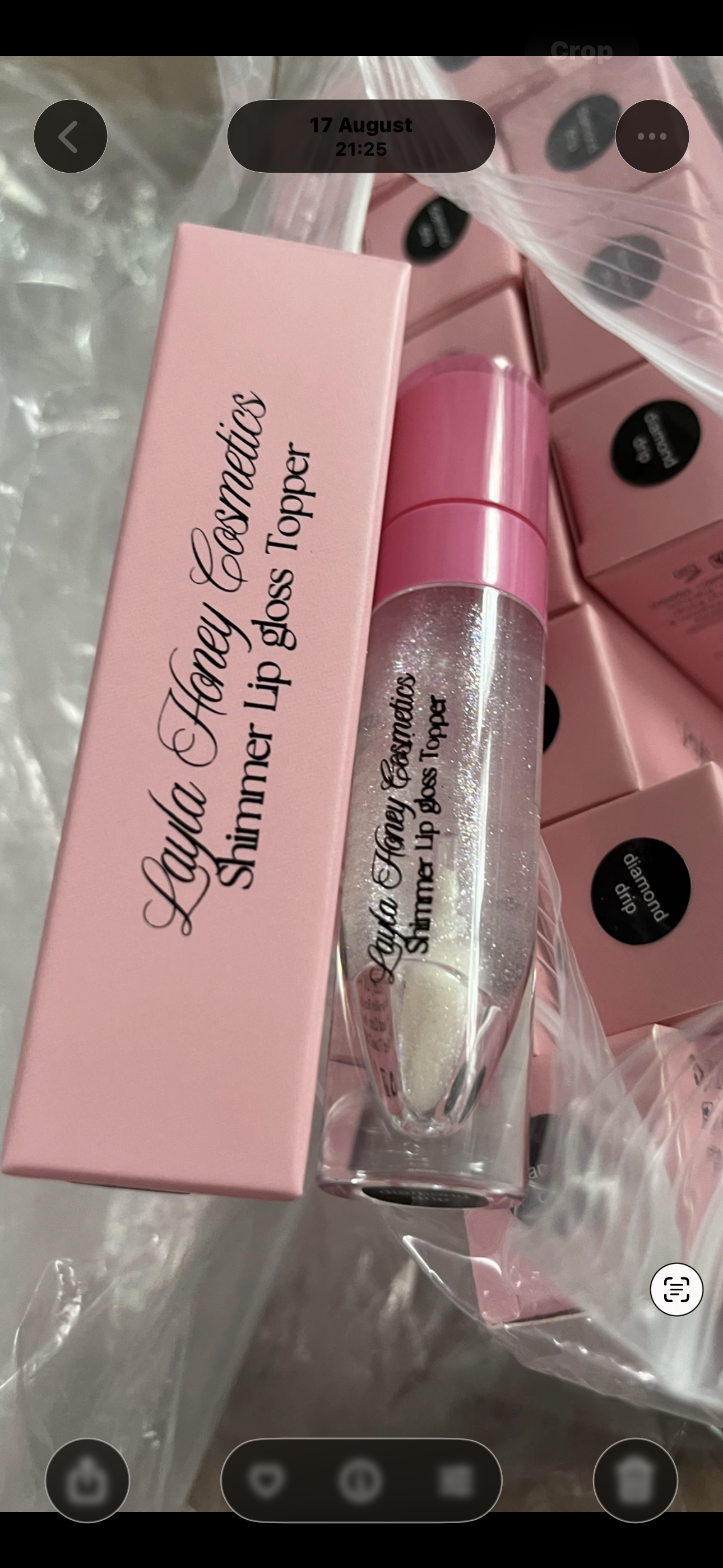Diamond Drip Shimmer Lip Gloss topper