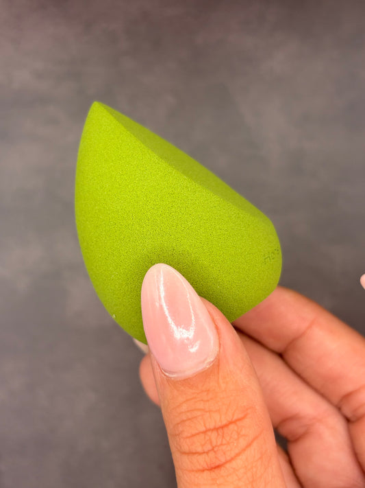 Green Halloween Exclusive Angled Precise Sponge