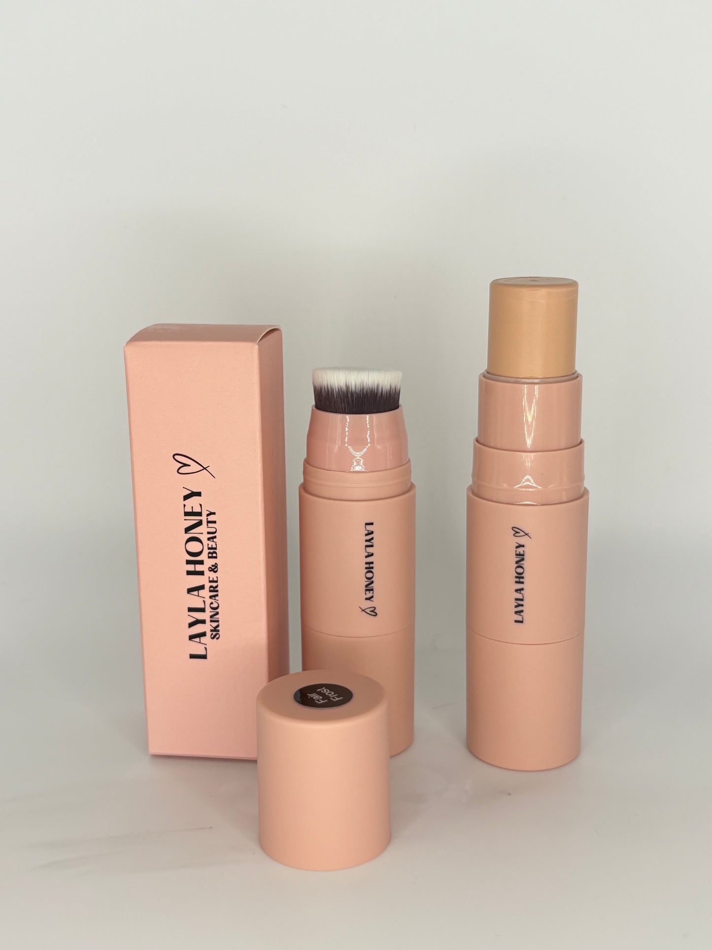 Fair Frost Contour Stick