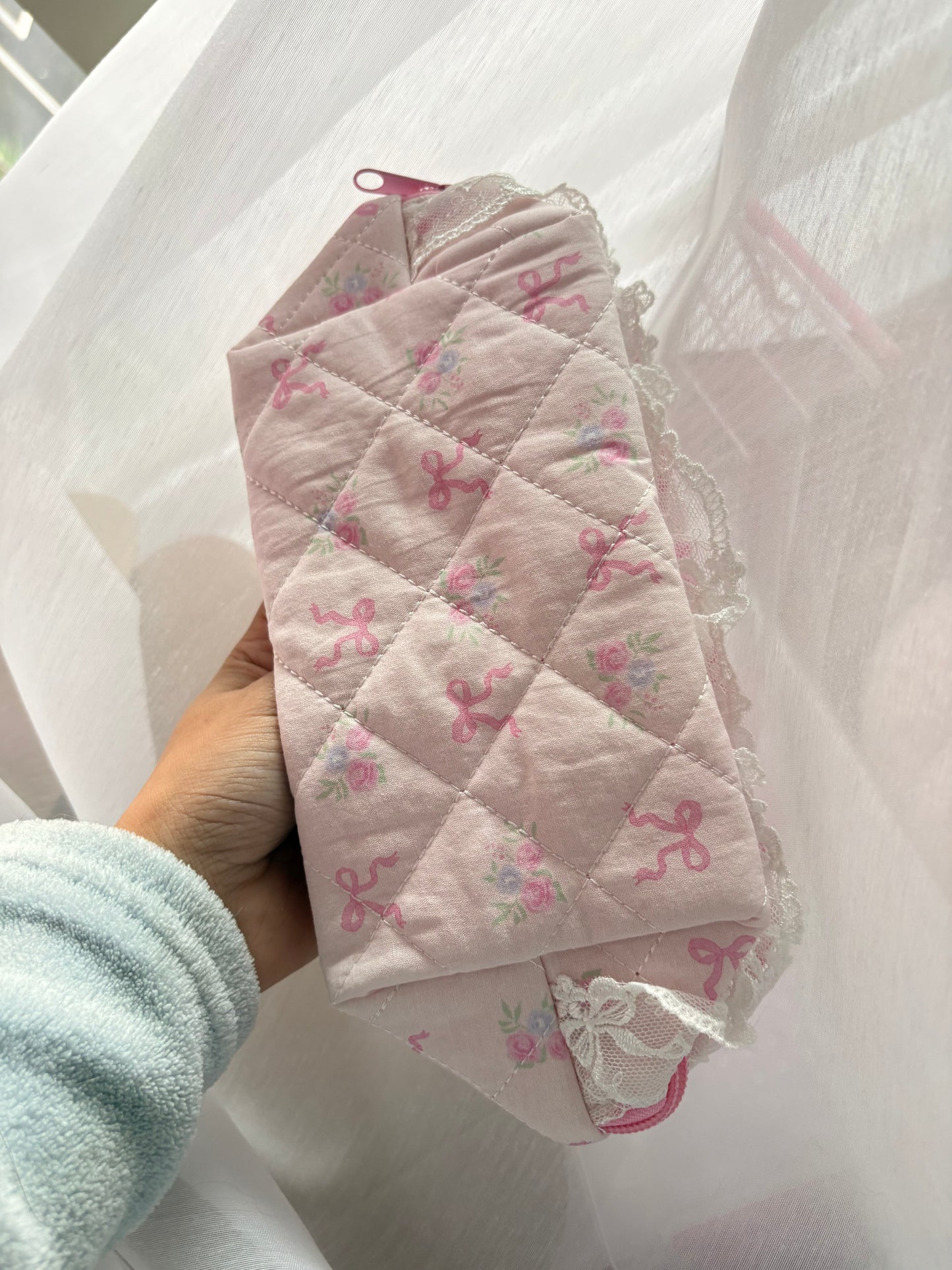 Pink Bow Roses Makeup Bag