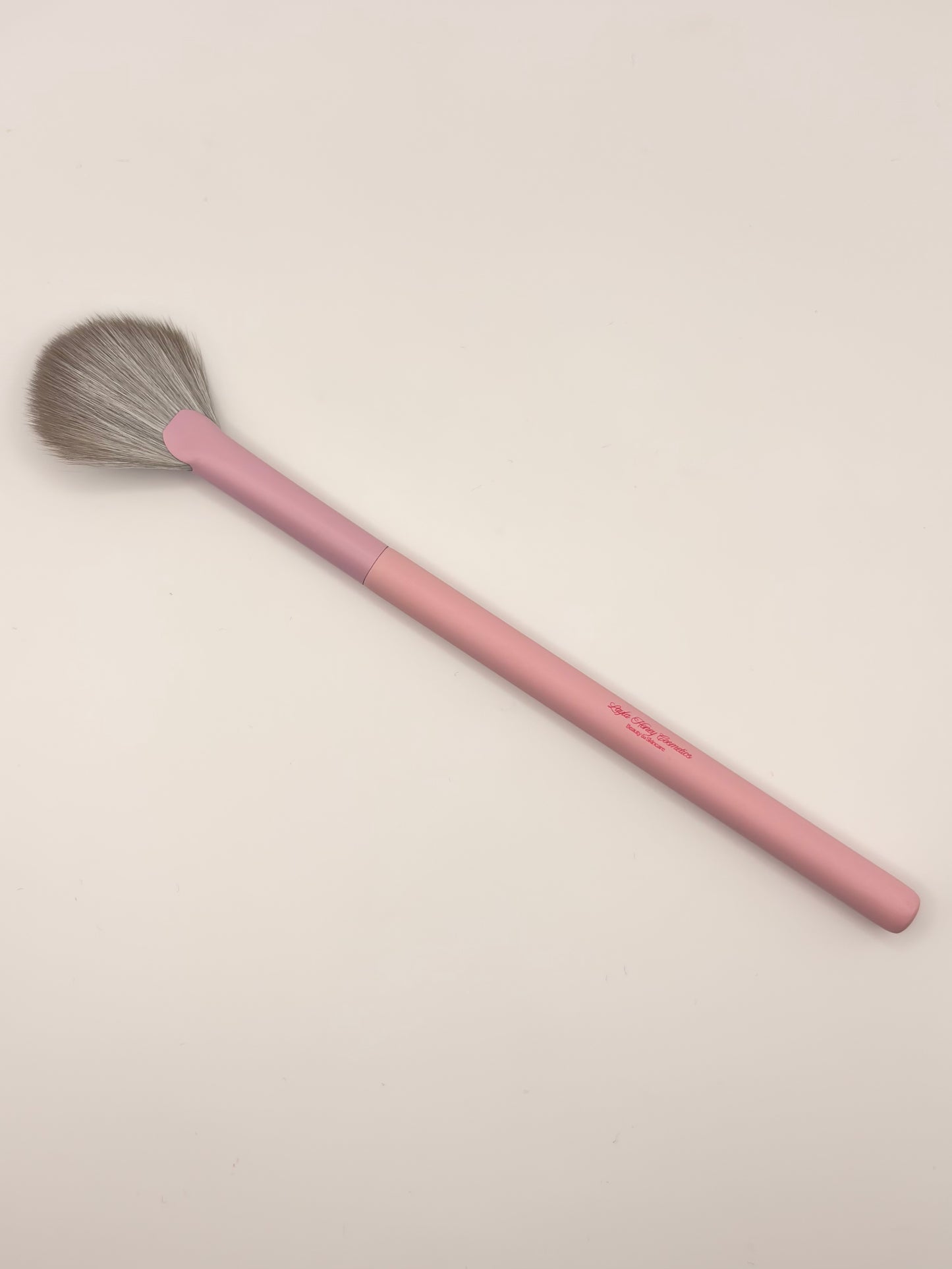 Highlighter Fanning Brush