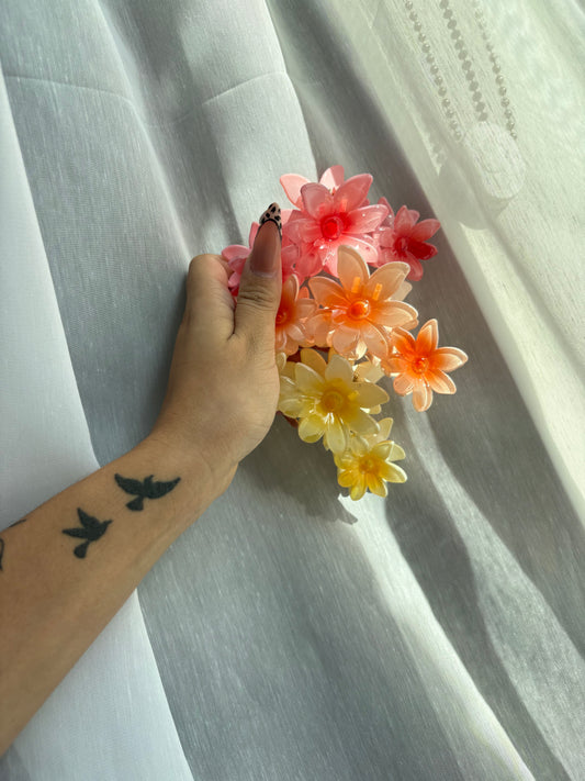 Triple Flower Clip