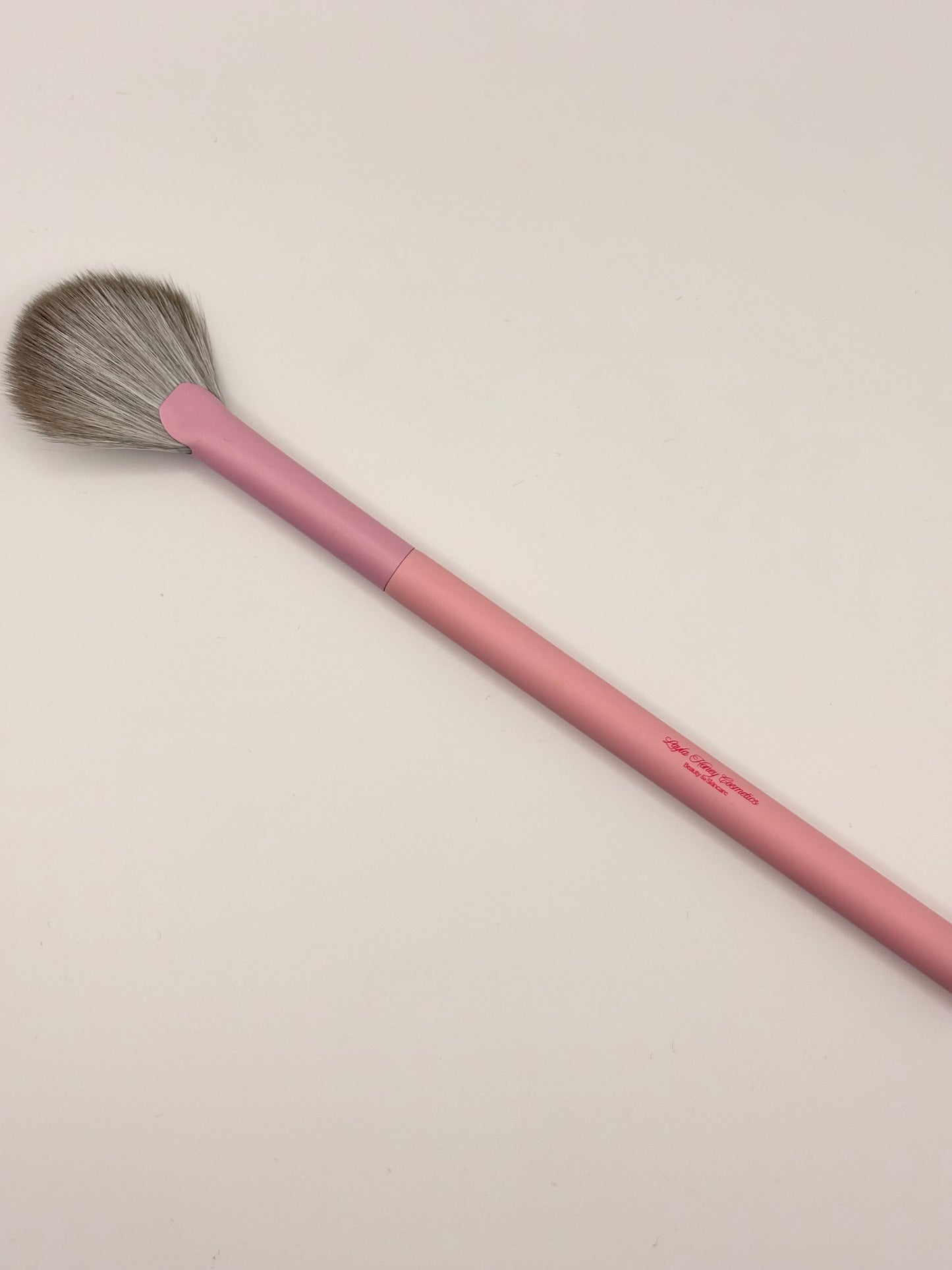 Highlighter Fanning Brush