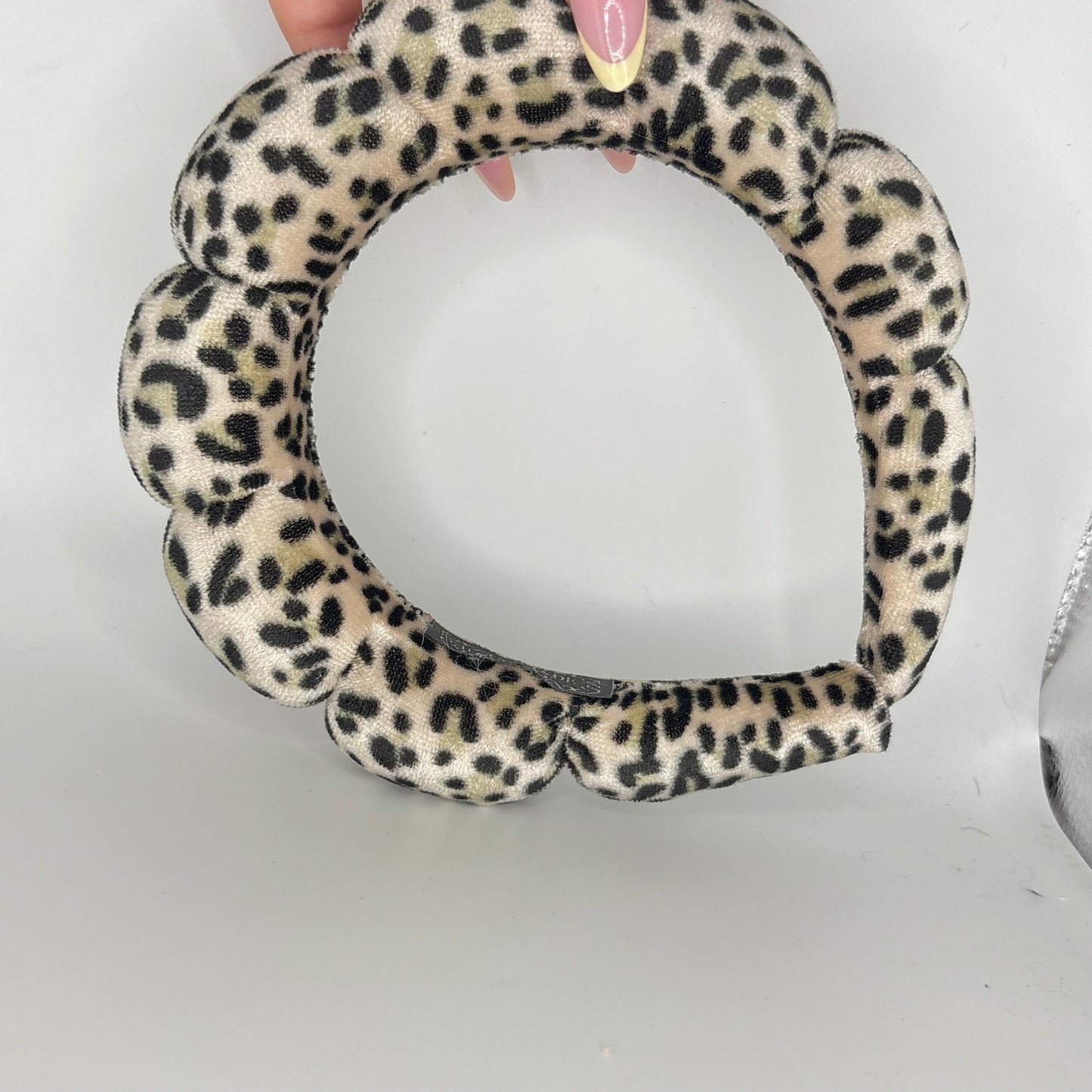 Makeup headband leopard print band