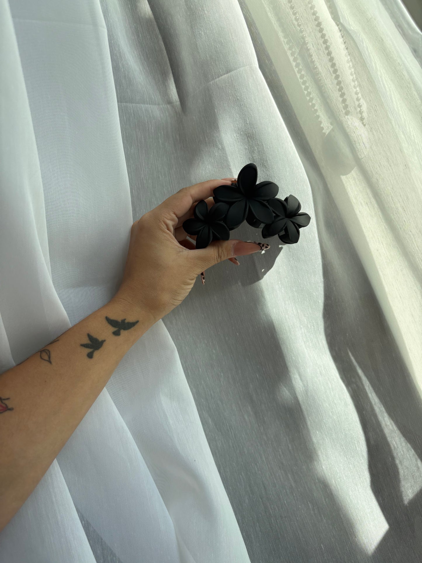 Triple Matte Hibiscus Claw Clip