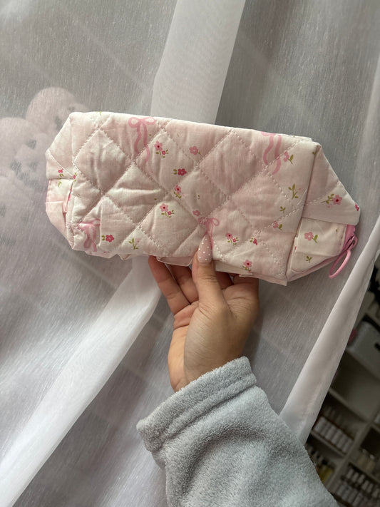 Daisy Bow Makeup Bag