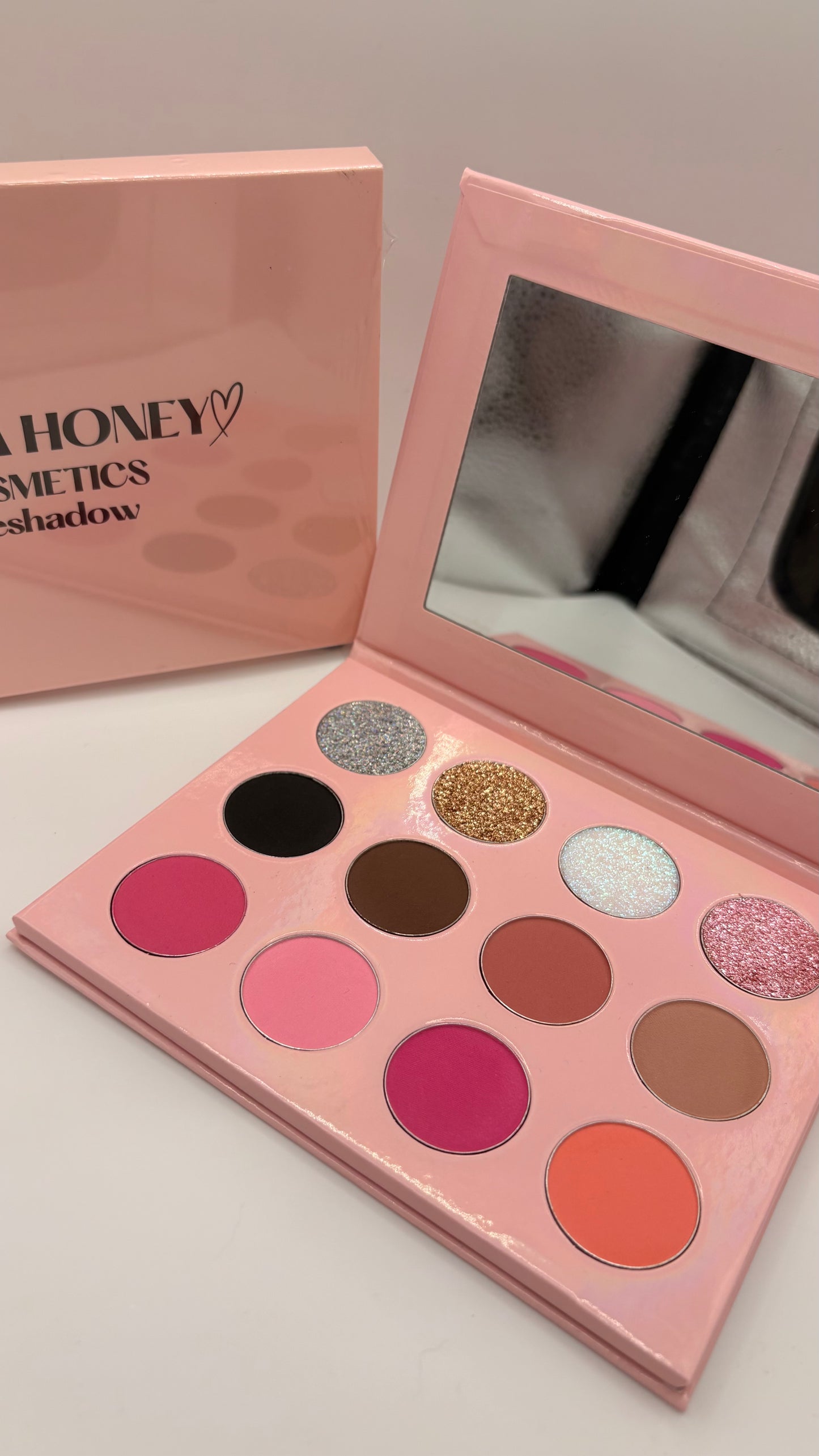 12 Colour Eyeshadow Palette