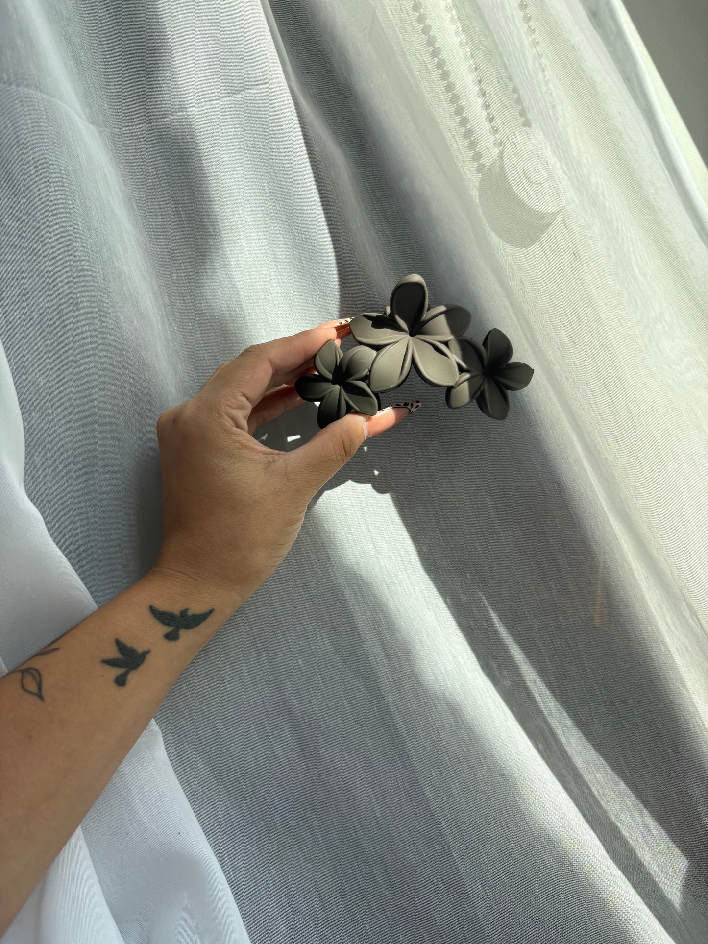 Triple Matte Hibiscus Claw Clip