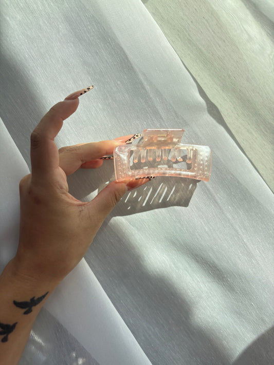Pearlescent basic clips