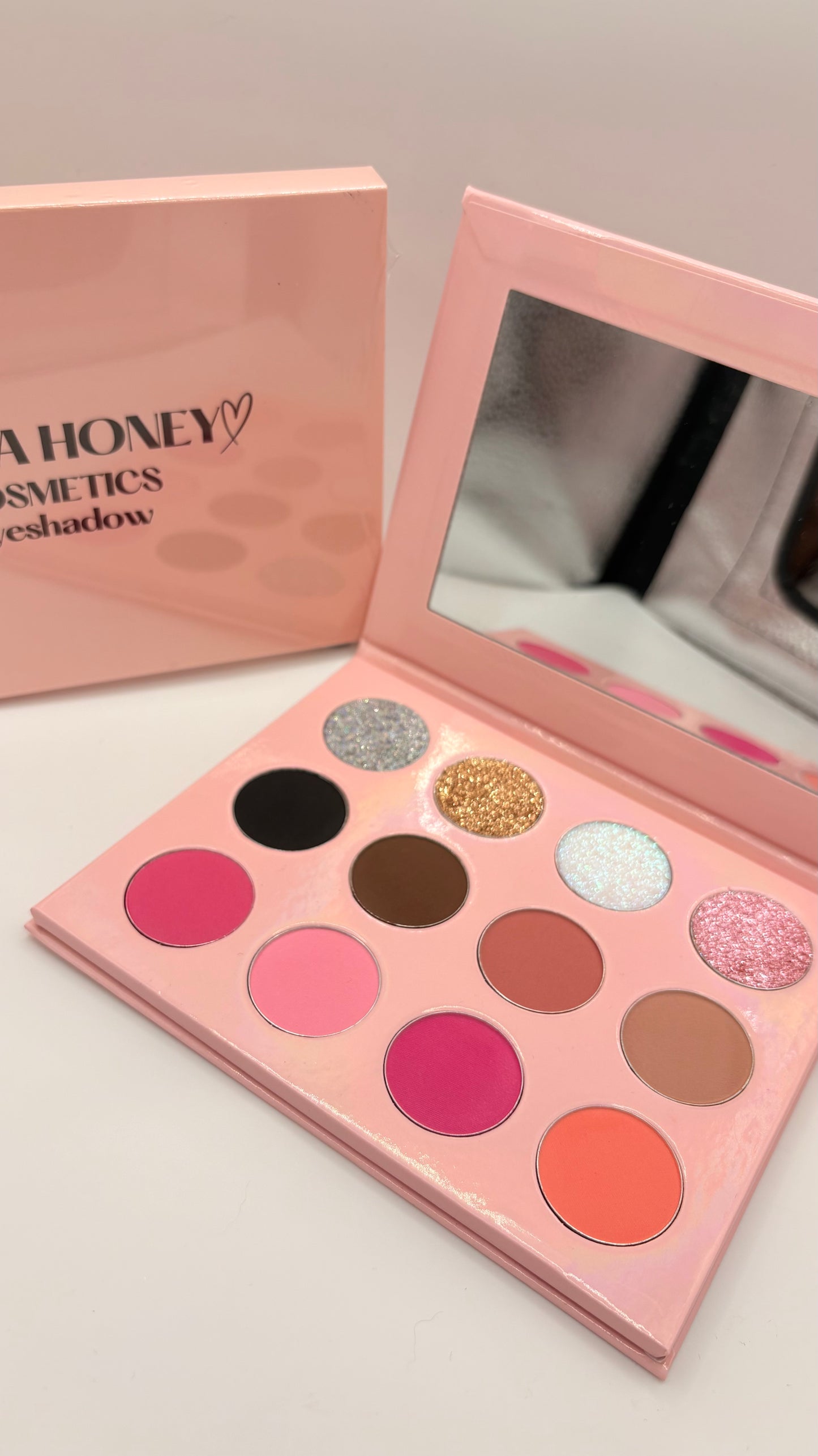 12 Colour Eyeshadow Palette