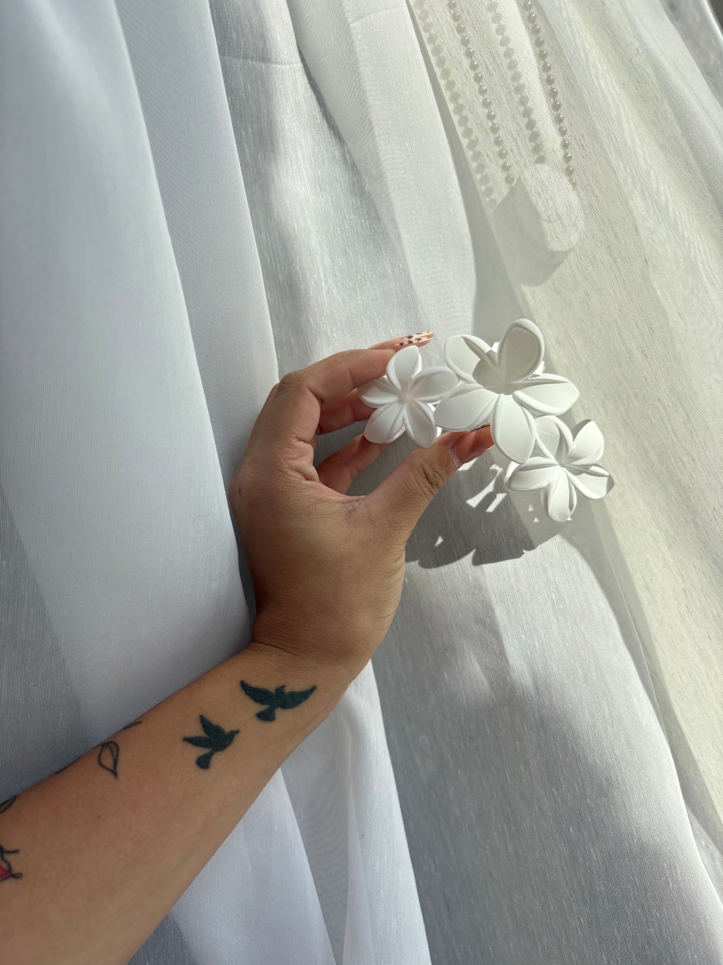 Triple Matte Hibiscus Claw Clip