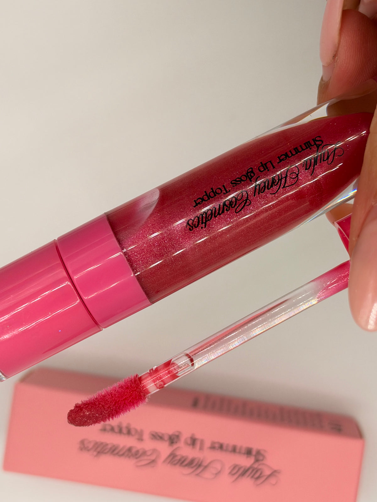 Hot Raspberry Shimmer Lip Gloss topper