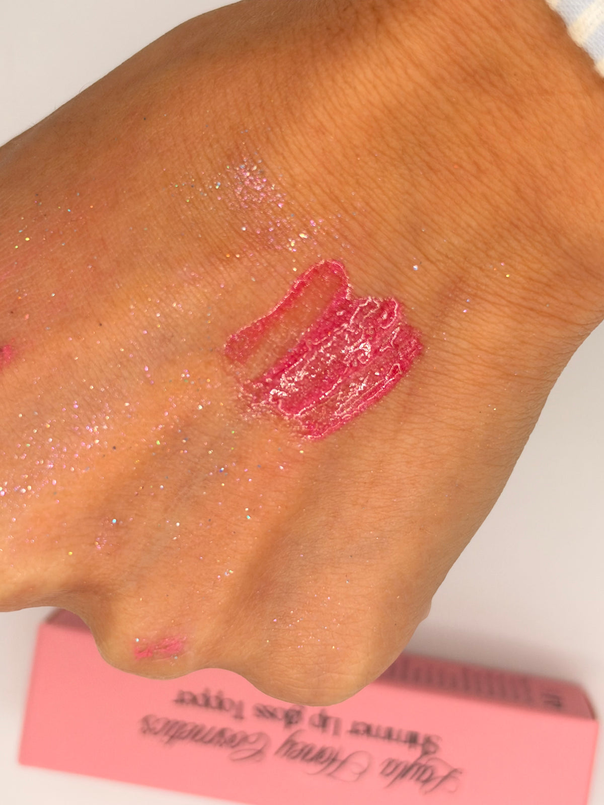 Hot Raspberry Shimmer Lip Gloss topper